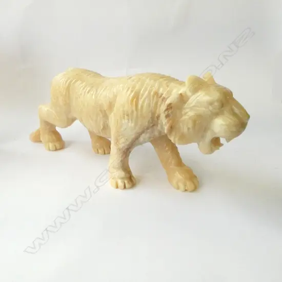 LARGE ALABASTER TIGER ORNAMENT L.850mm