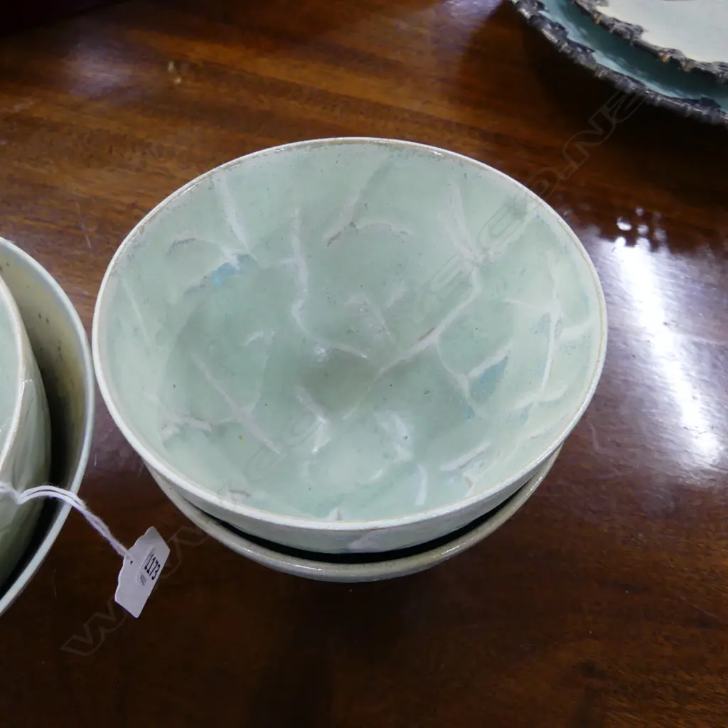 4 STUDIO POTTERY BOWLS, GREEN GLAZE, SIGNED WW H.105mm Image 1++