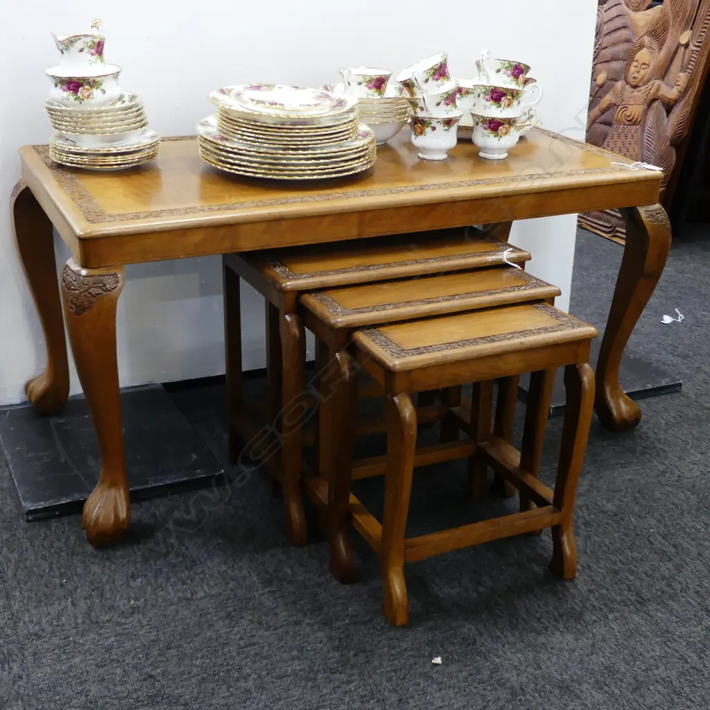 VINTAGE NEST OF THREE TABLES + COFFEE TABLE 830x490x460mm Image 1++