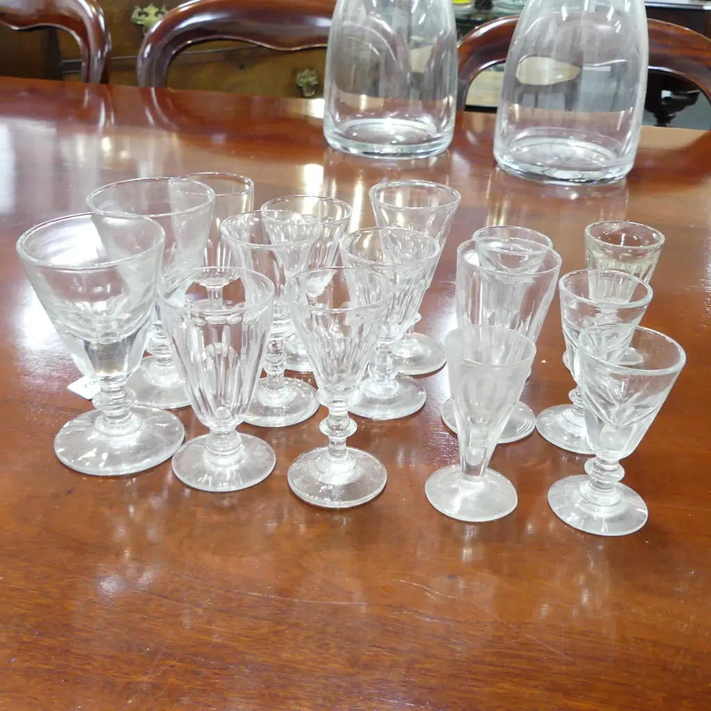 15 ANTIQUE / VINTAGE FACET CUT GLASSES H.125mm Image 1++