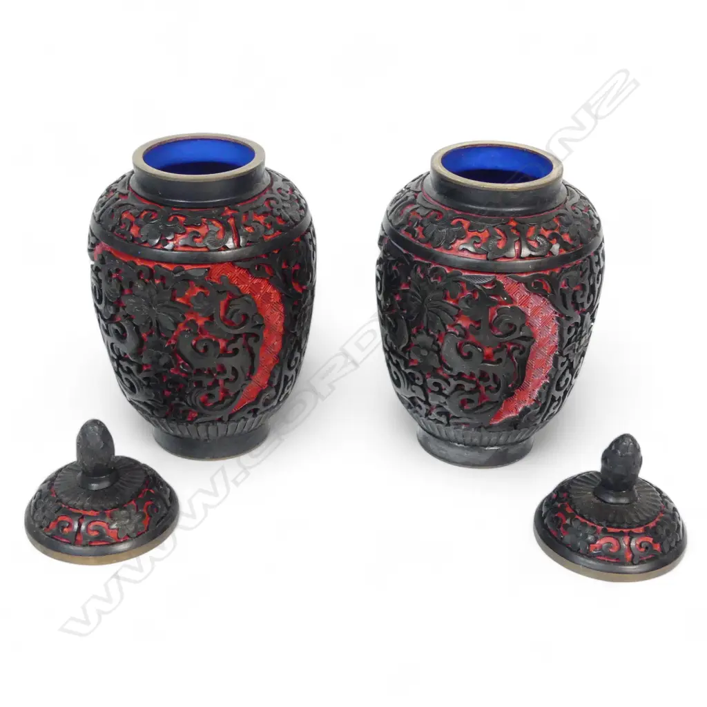 PR CHINESE BLACK & RED LACQUER LIDDED VASES H170MM Image 1++