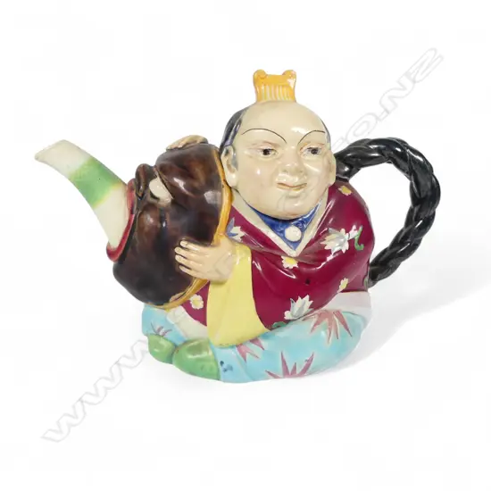 VICT MINTON CHINA FIGURAL TEAPOT CHIP TO LID H130MM