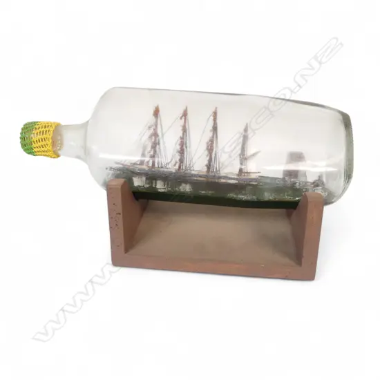 SAILINGSHIP IN BOTTLE ON STAND L300MM
