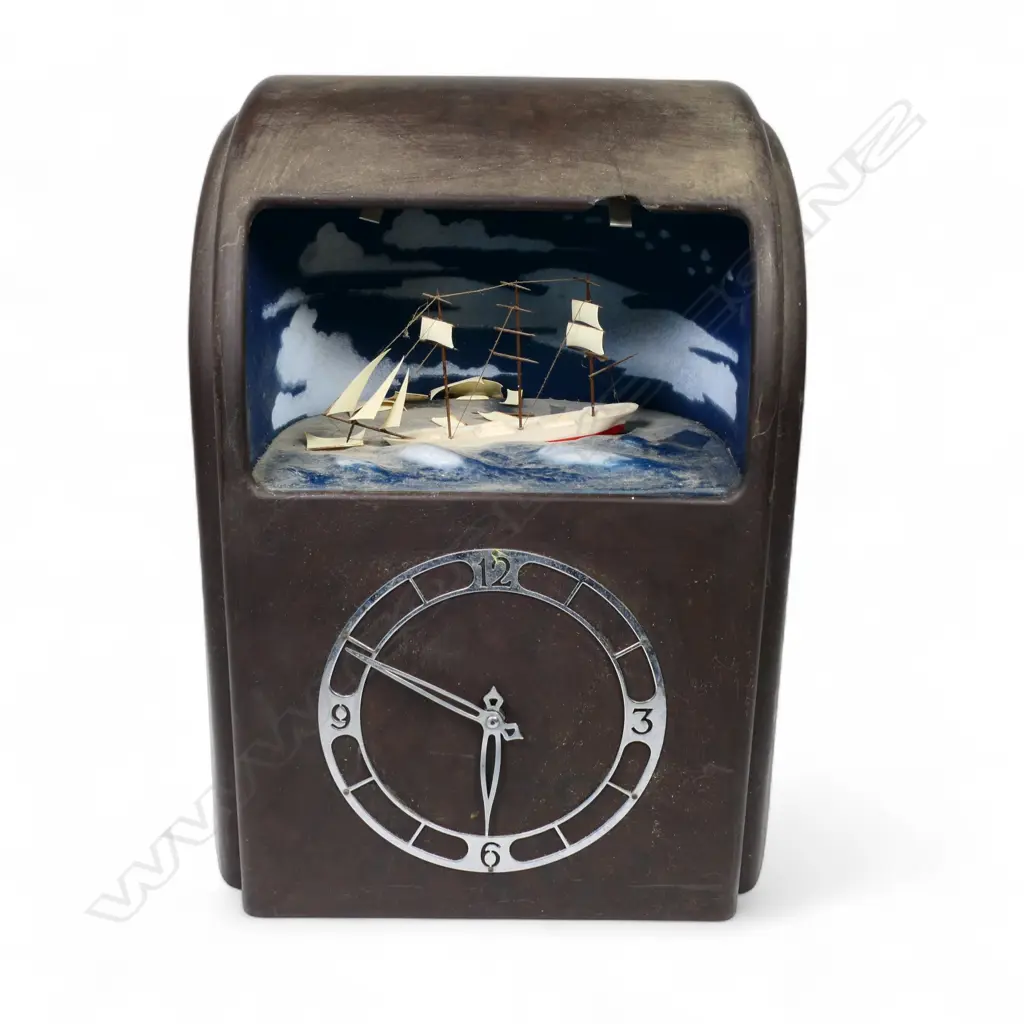 BROWN BAKERLITE MOVING SHIP CLOCK NO FRONT GLASS H350MM Image 1++