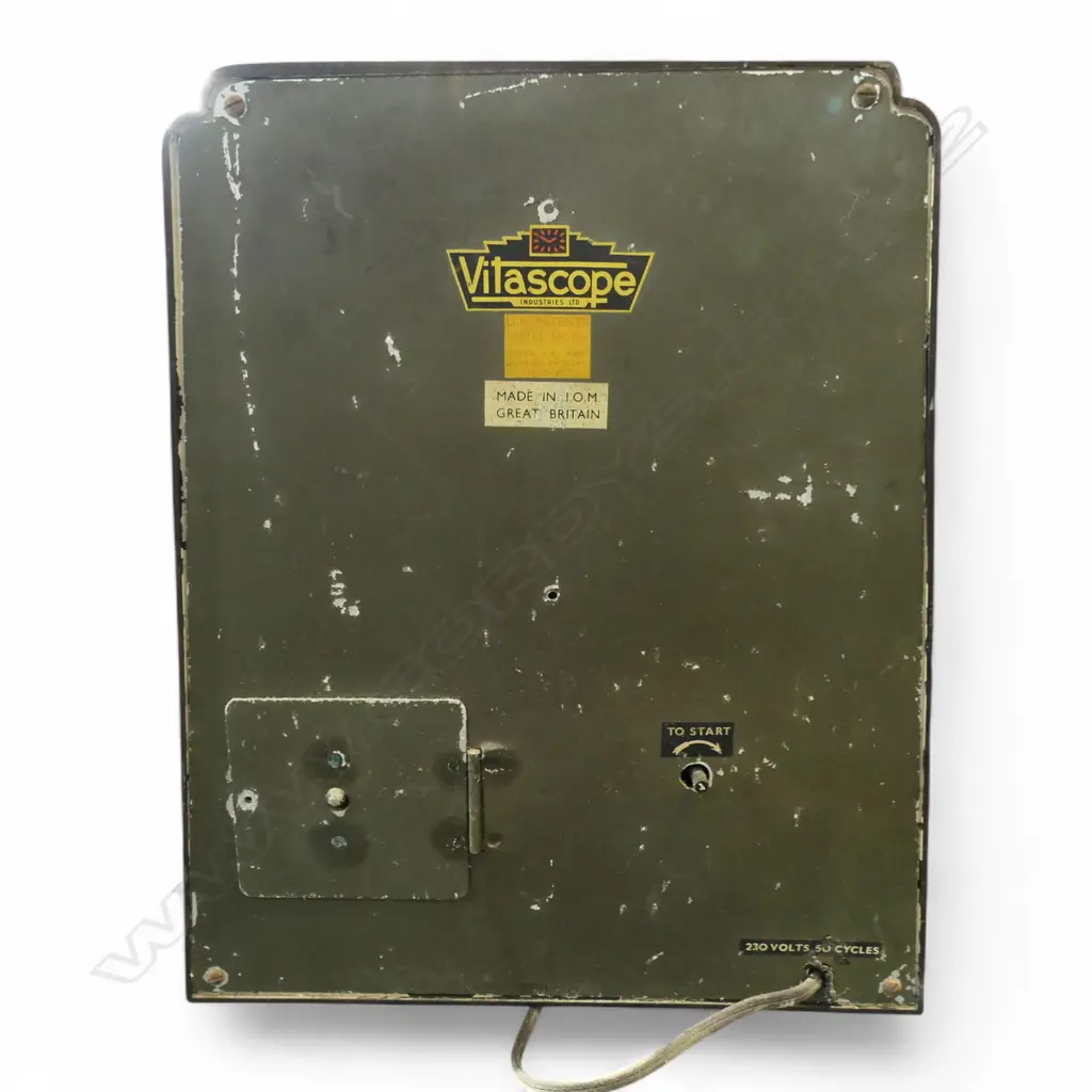 VINTAGE BROWN BAKERLITE MOVING SHIP CLOCK  HANDS NEED REPLACING H350MM Image 1++