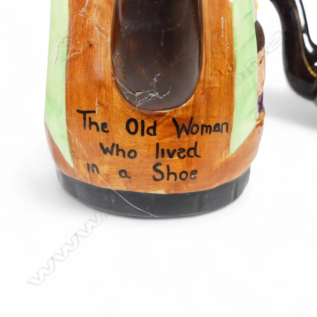 OLD MOTHER HUBBARD TEAPOT L220 & VINTAGE ENGLISH TEAPOT Image 1++