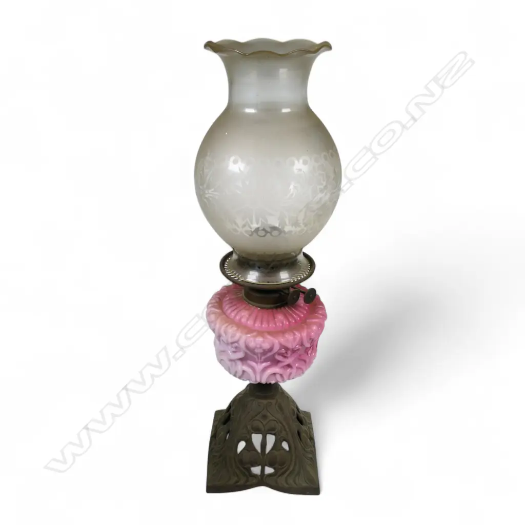 EDWARDIAN IRON & PINK GLASS TABLE KERO LAMP H540MM Image 1++