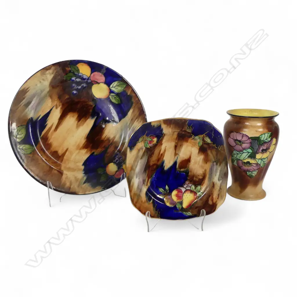TUNSTAL CHINA VASE H180 RACK PLATE & SIDE PLATE Image 1++