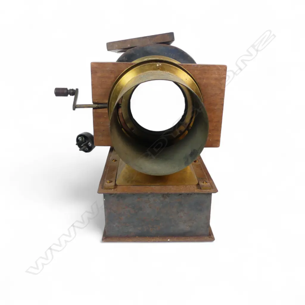 VINTAGE TIN & BRASS MAGIC LANTEEN L360MM Image 1++