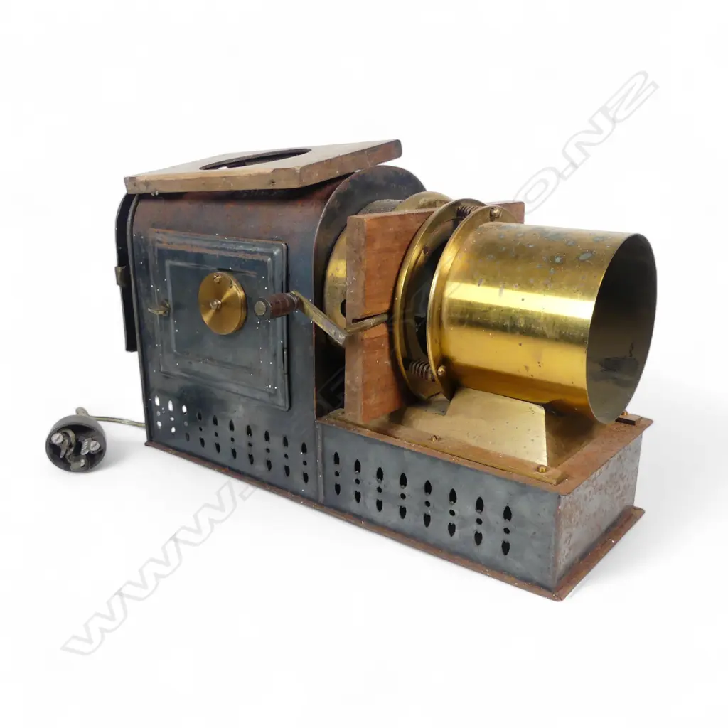 VINTAGE TIN & BRASS MAGIC LANTEEN L360MM Image 1++