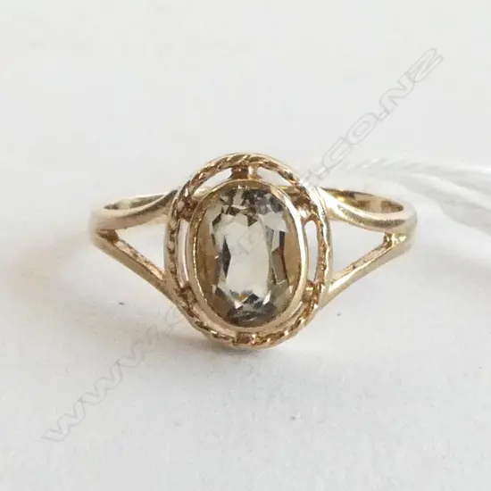 9ct GOLD & CITRINE RING 1.7gms SIZE L