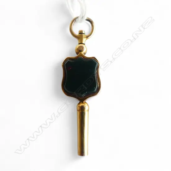 15ct BLOODSTONE & AGATE POCKET WATCH KEY, 2.6gm (tested)