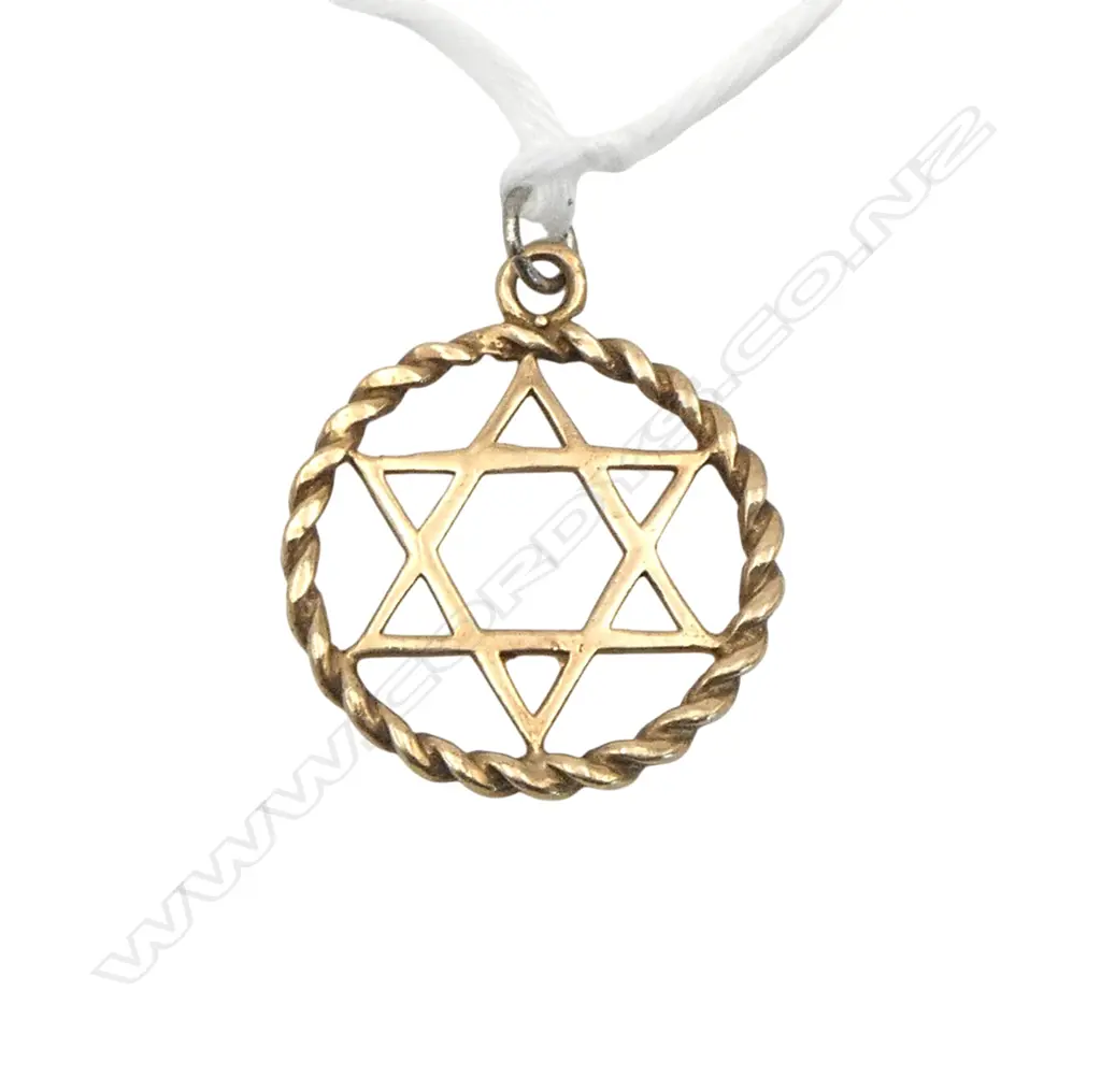 9ct YELLOW GOLD STAR OF DAVID PENDANT 1.24gms Image 1++