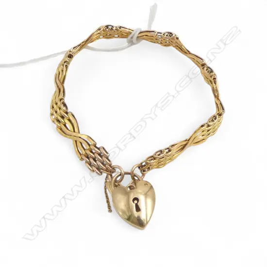 VINTAGE 9CTROSE GOLD GILDED GATE LINK BRACELET heart padlock clasp. 9.28gms