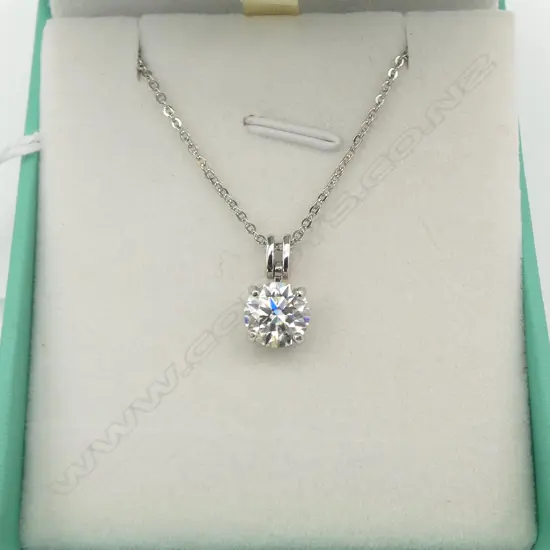 SILVER SET MOISSANITE PENDANT, 2ct, on SILVER CHAIN, L.440mm, GRA CERT.