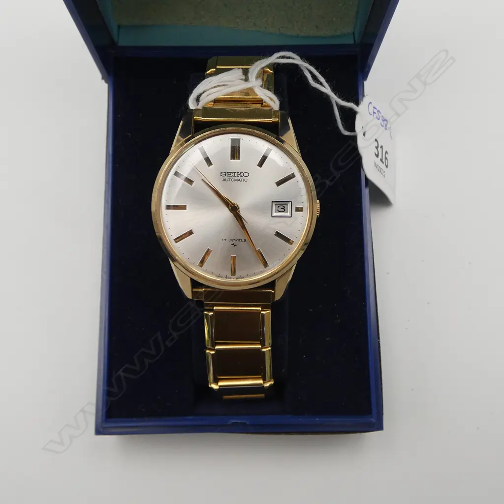 VINTAGE SEIKO GENTS AUTO WRISTWATCH Image 1++