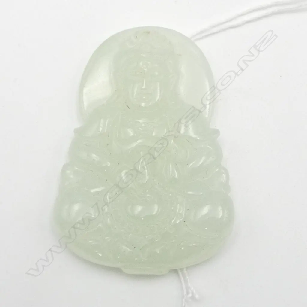 JADEITE BUDDHA PENDANT Image 1++