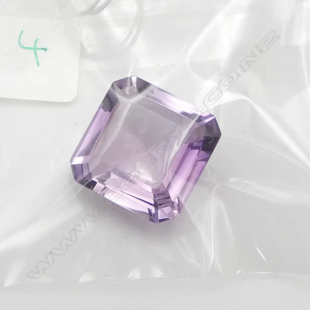 LRG SQUARE CUT AMETHYST Image 1++