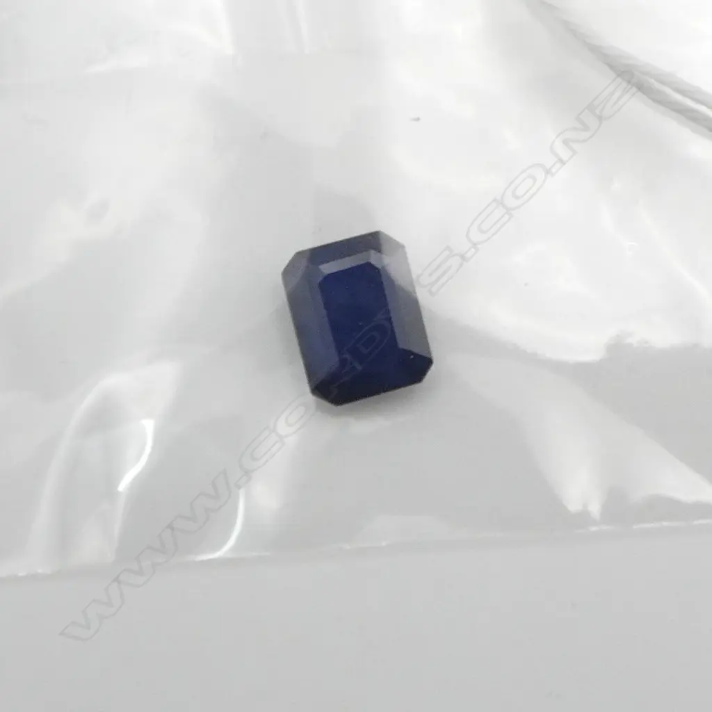 ENHANCED SAPPHIRE, OCTAGONAL CUT Image 1++