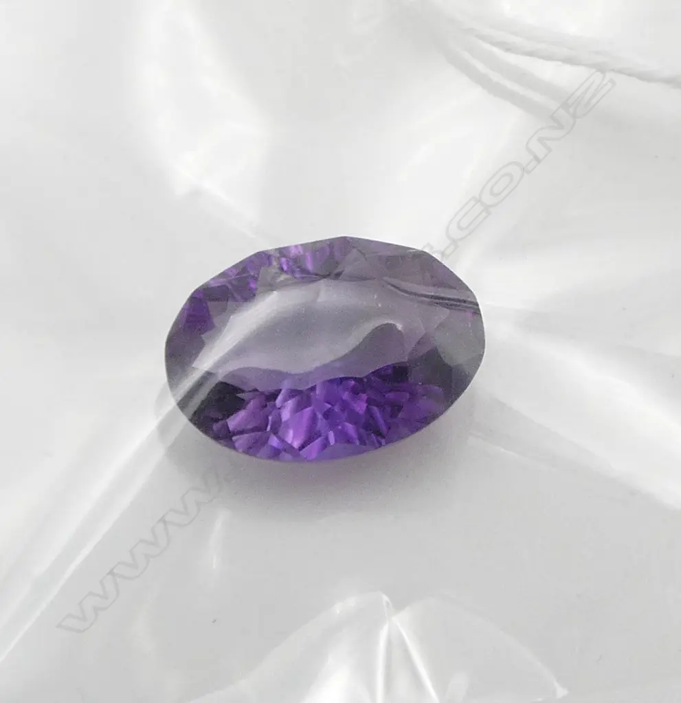 OVAL CUT LOOSE AMETHYST Image 1++