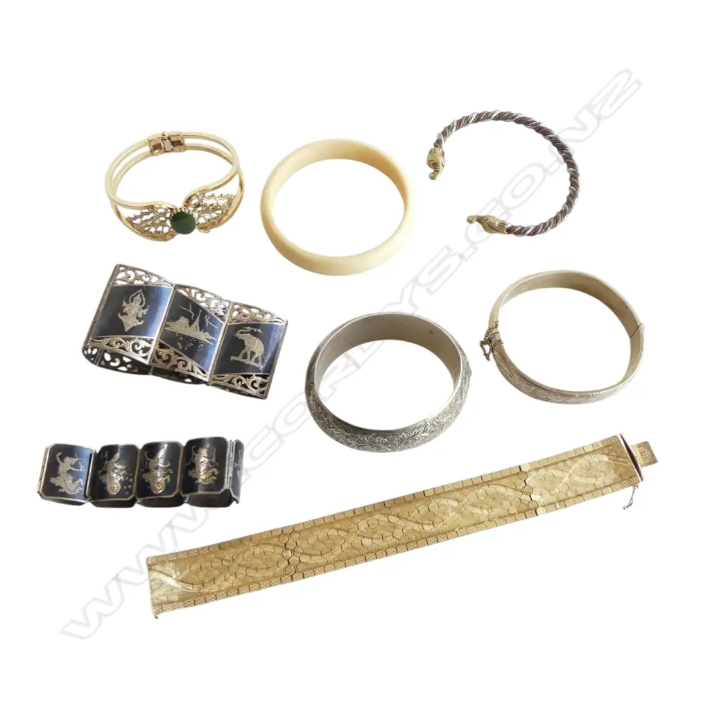 8 VINTAGE BANGLES; 2 SIAM SILVER + 2 engraved stg silver 142gms. 1 stamped 18k but NOT gold. Faults Image 1++