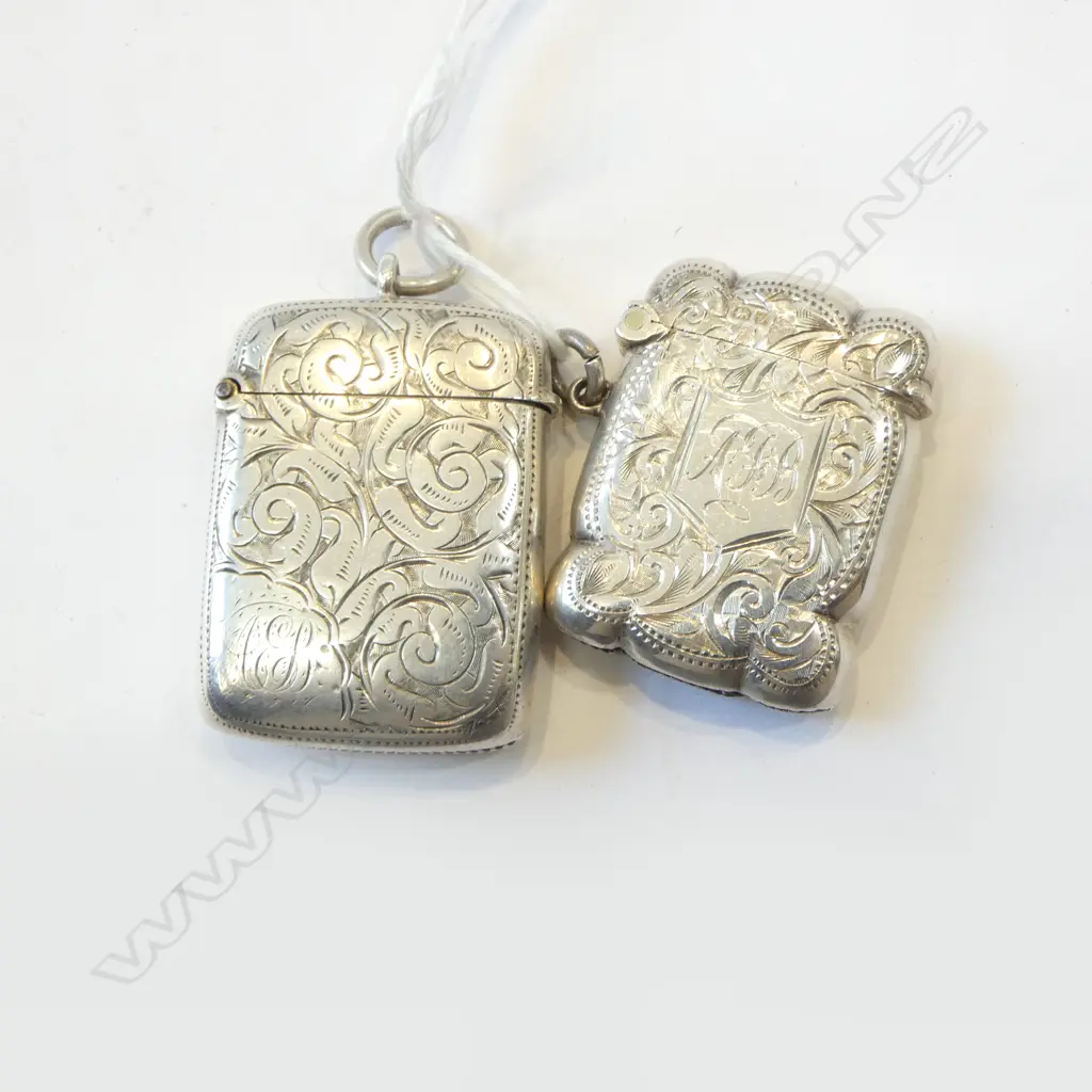 2 STG SILVER VESTA CASES; TOTAL 35.39gms Image 1++