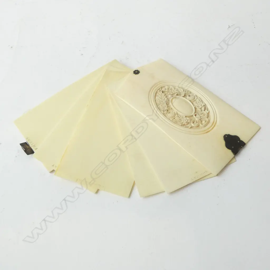 ANTIQUE IVORY WEEK PLANNER 115x60mm Image 1++