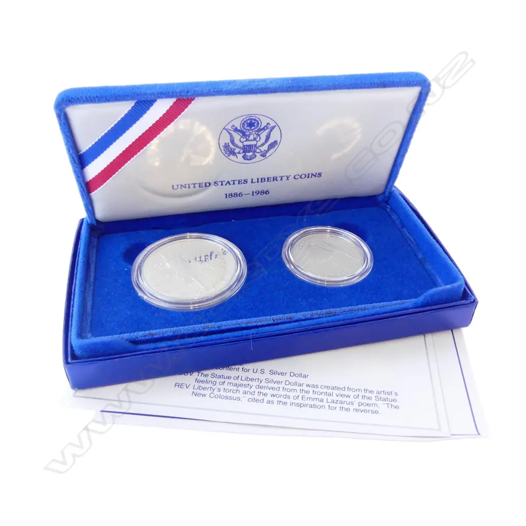 UNITES STATES LIBERTY COIN DOLLAR (.900 SILVER, 26.73gms) & 1/2 DOLLAR 1886-1986 Image 1++