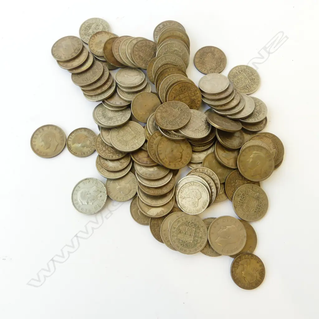 BAG VINTAGE NZ HALF CROWNS ETC. mainly 1950's Image 1++