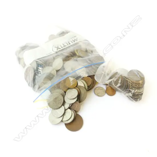 BAG VINTAGE NZ & WORLD COINAGE