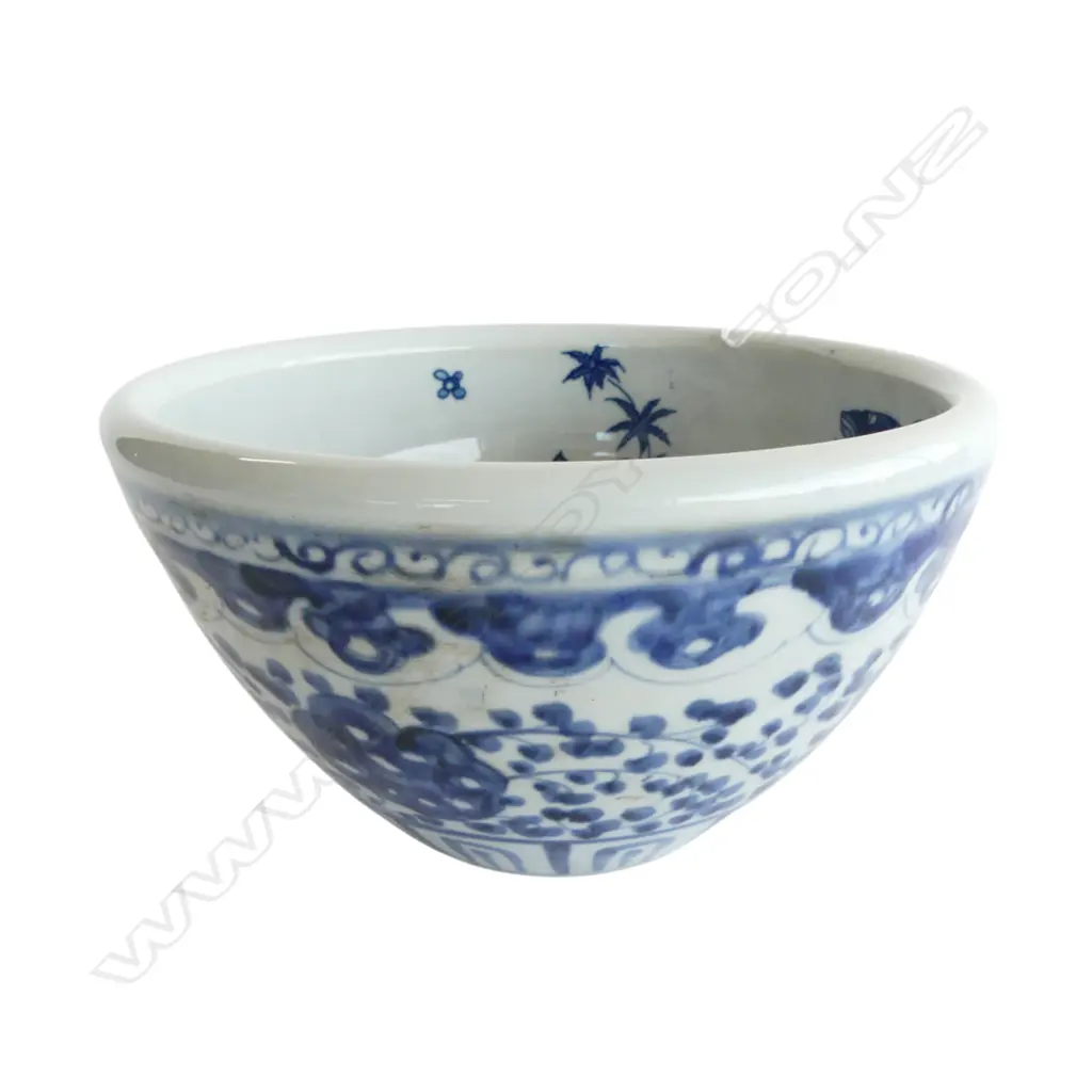 Chinese Blue & White bowl with “Fish Playing” Pattern (Wanli mark Ming Dynasty but later), Dia.220mm. H.120mm Image 1++
