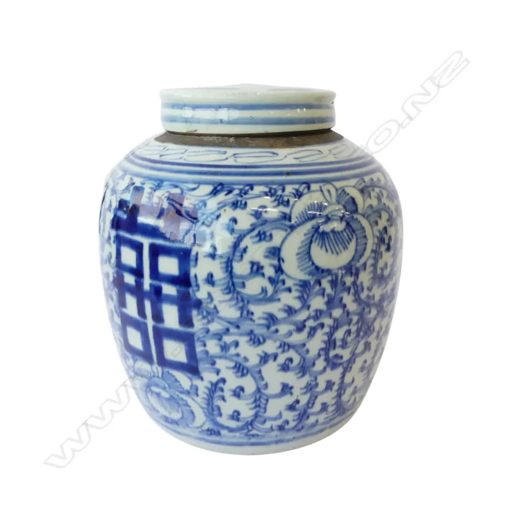 CHINESE B/W LIDDED GINGER JAR H.250mm Image 1++
