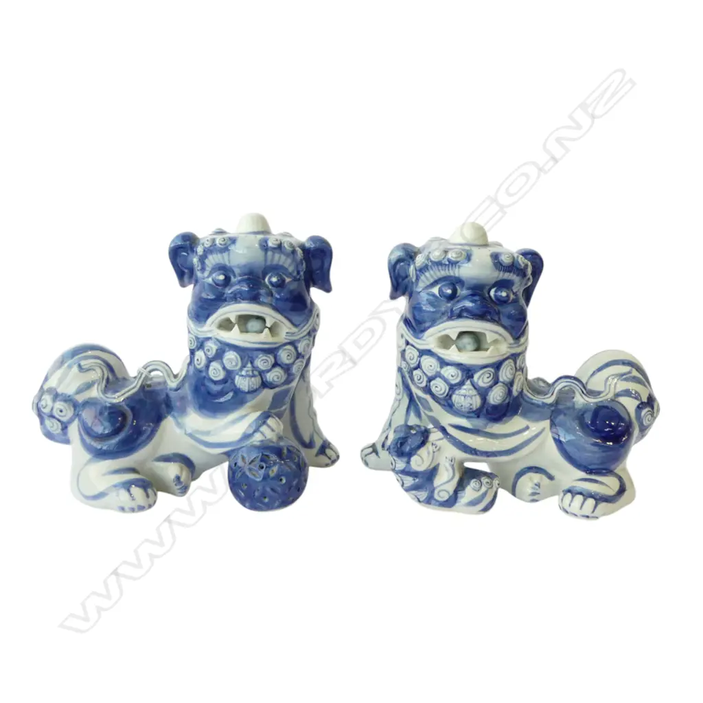 *RTV* PR B/W FOO TEMPLE DOGS H.250mm Image 1++