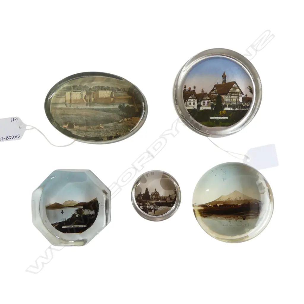 4 N.Z. PHOTOGRAPHIC PAPER WEIGHTS + OTHER WITH COUNTRY SCENE W.100mm Image 1++