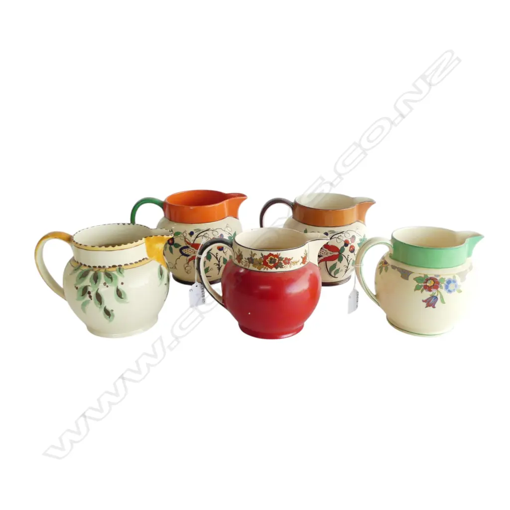 COLLECTION OF 5 WEDGWOOD DECO STYLE JUGS fault to one Image 1++