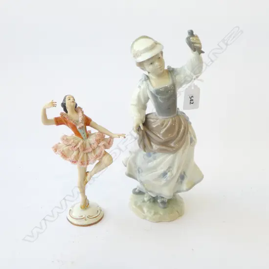 LLADRO FIGURE GIRL w. SPARROW H.280mm + DRESDEN FIGURE