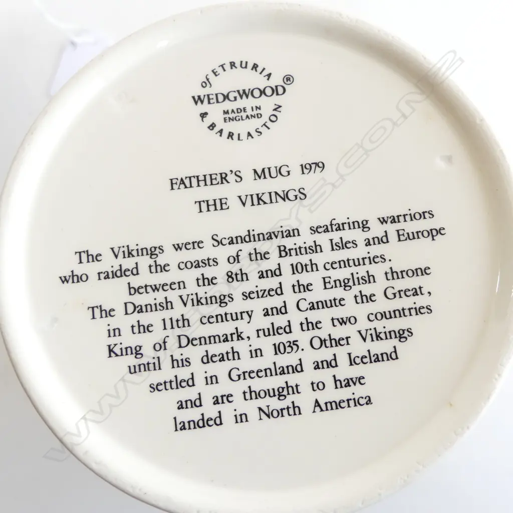 5 ASST. WEDGWOOD COMMEMORATIVE MUGS Image 1++