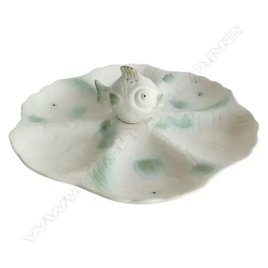 SHORTER & SON FISH SERVING DISH WITH FISH SALT SHAKER
