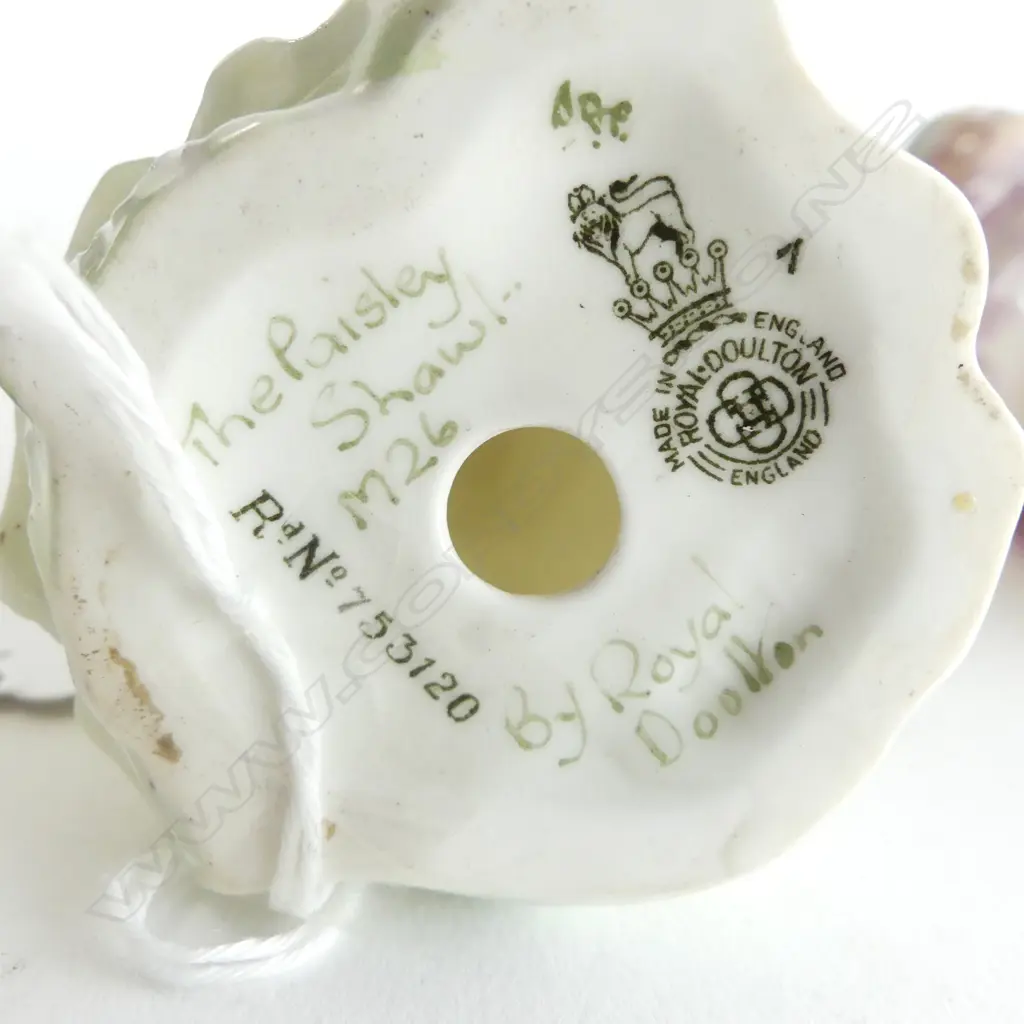 ROYAL DOULTON FIGURINES, 'GRETA' & 'THE PAISLEY SHAWL' Image 1++