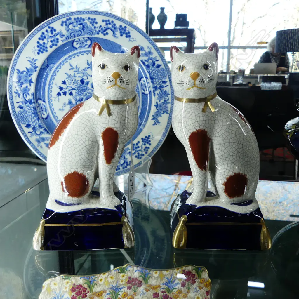 PR REPRODUCTION STAFFORDSHIRE STYLE CATS H.190mm Image 1++