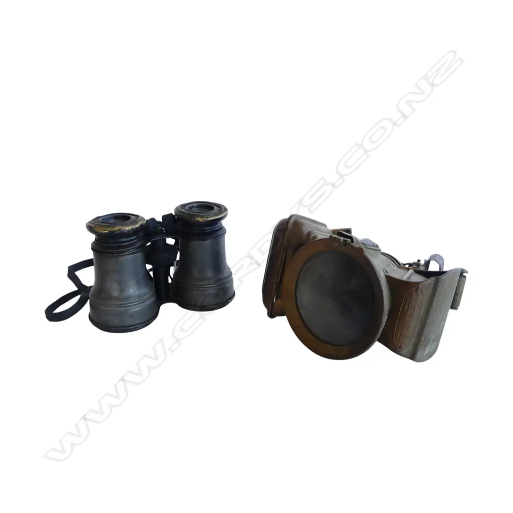 VERY OLD BICYCLE LAMP & 'PARIS' BRAND BINOCULARS Image 1++