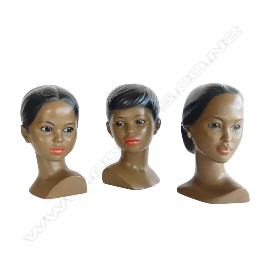 3 MID CENTURY MARWAL CHALKWARE POLYNESIAN BUSTS H.205mm Image 1++