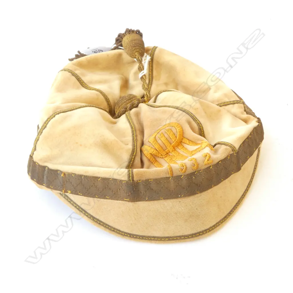 VINTAGE VELVET HONOURS CAP 'NRL 1932' Image 1++