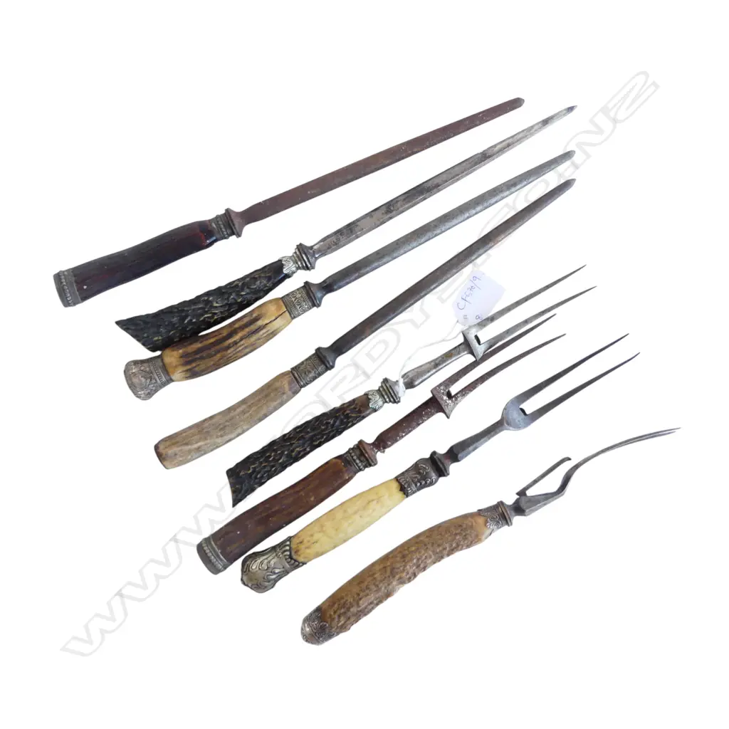 8 VINTAGE MEAT CARVING FORKS & SHARPENERS Image 1++
