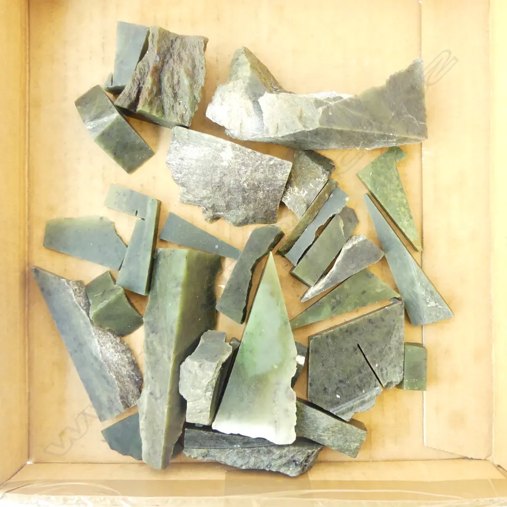 GREENSTONE POUNAMU PIECES Image 1++