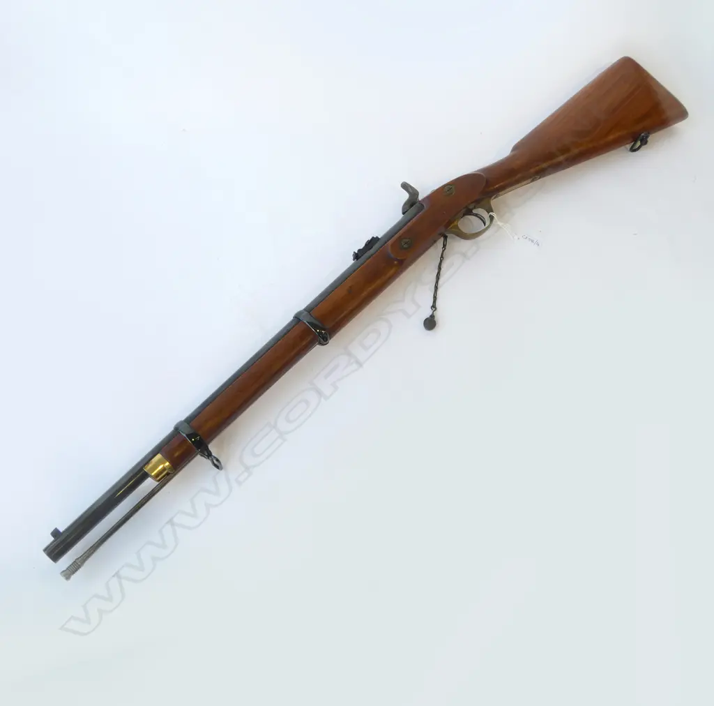 *Firearms License required* REPRODUCTION 1861 2 band ENFIELD PARKER HALE LTD RIFLE mahog. stock. brass fittings L.1020mm Image 1++
