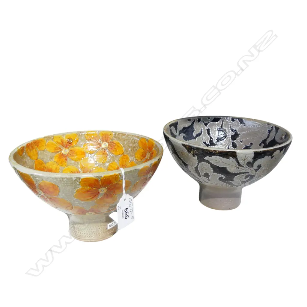 TWO DECORATED BOWLS on PEDESTAL FOOT by KEUM SUN LEE, H.110mm Image 1++