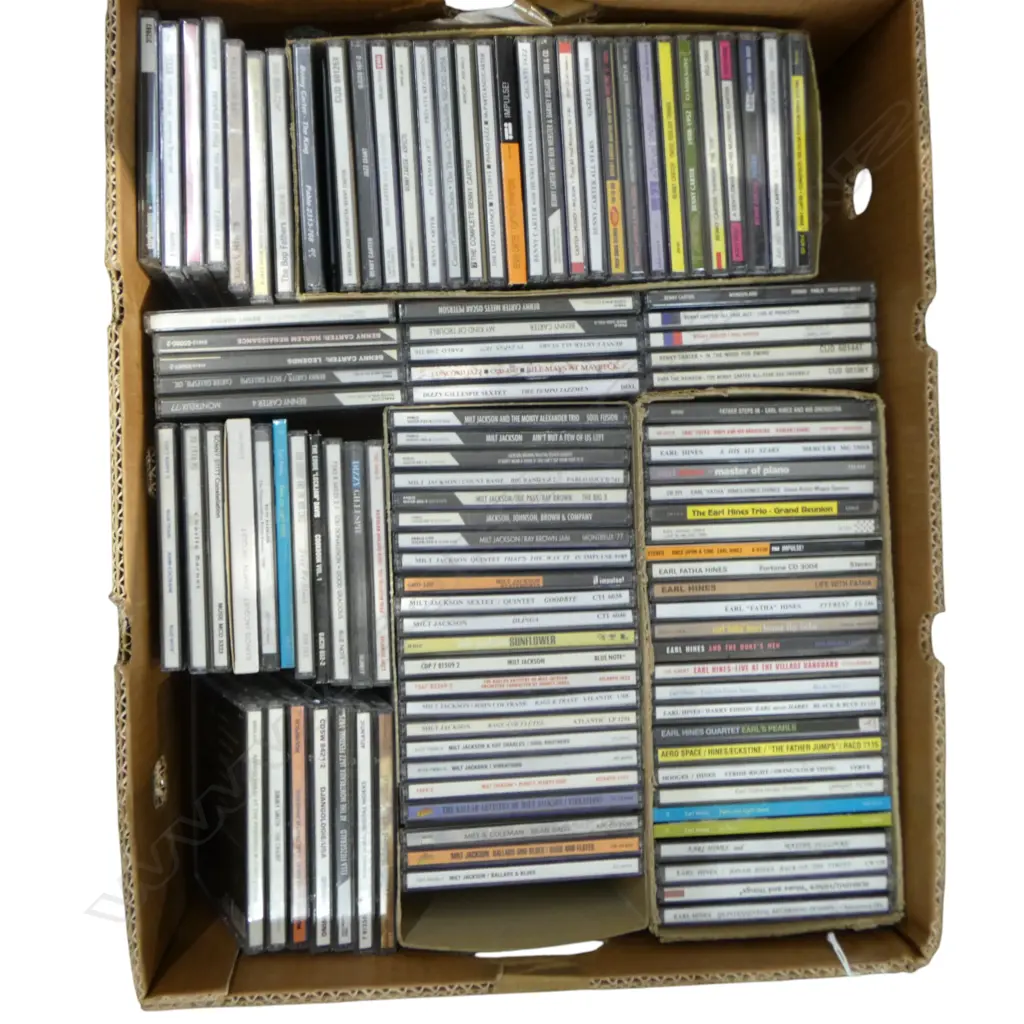 LOT ASST JAZZ CDS MILT JACKSON/EARL HINES ETC Provenance: Ex Collection Wellington Choy Image 1++
