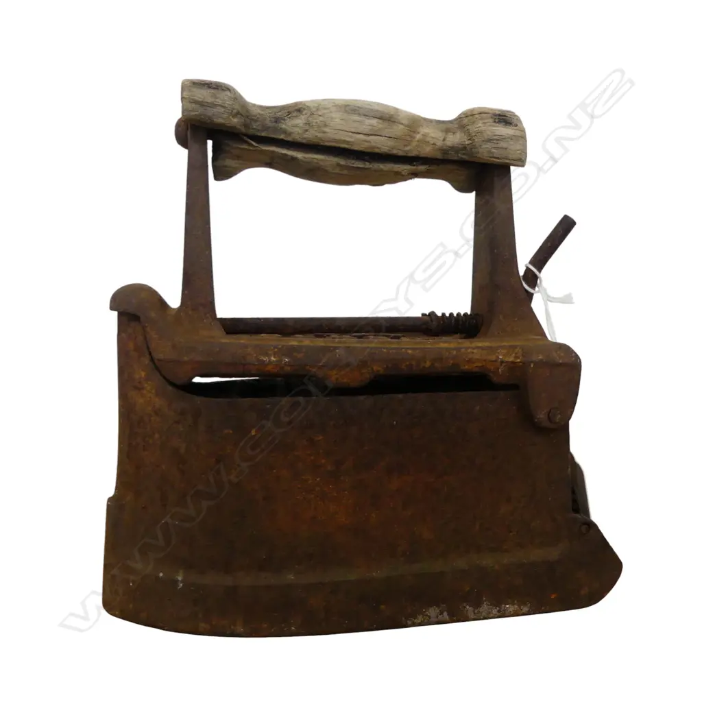 ANTIQUE CAST IRON “BABY BURNOT” COAL IRON H.190mm Image 1++