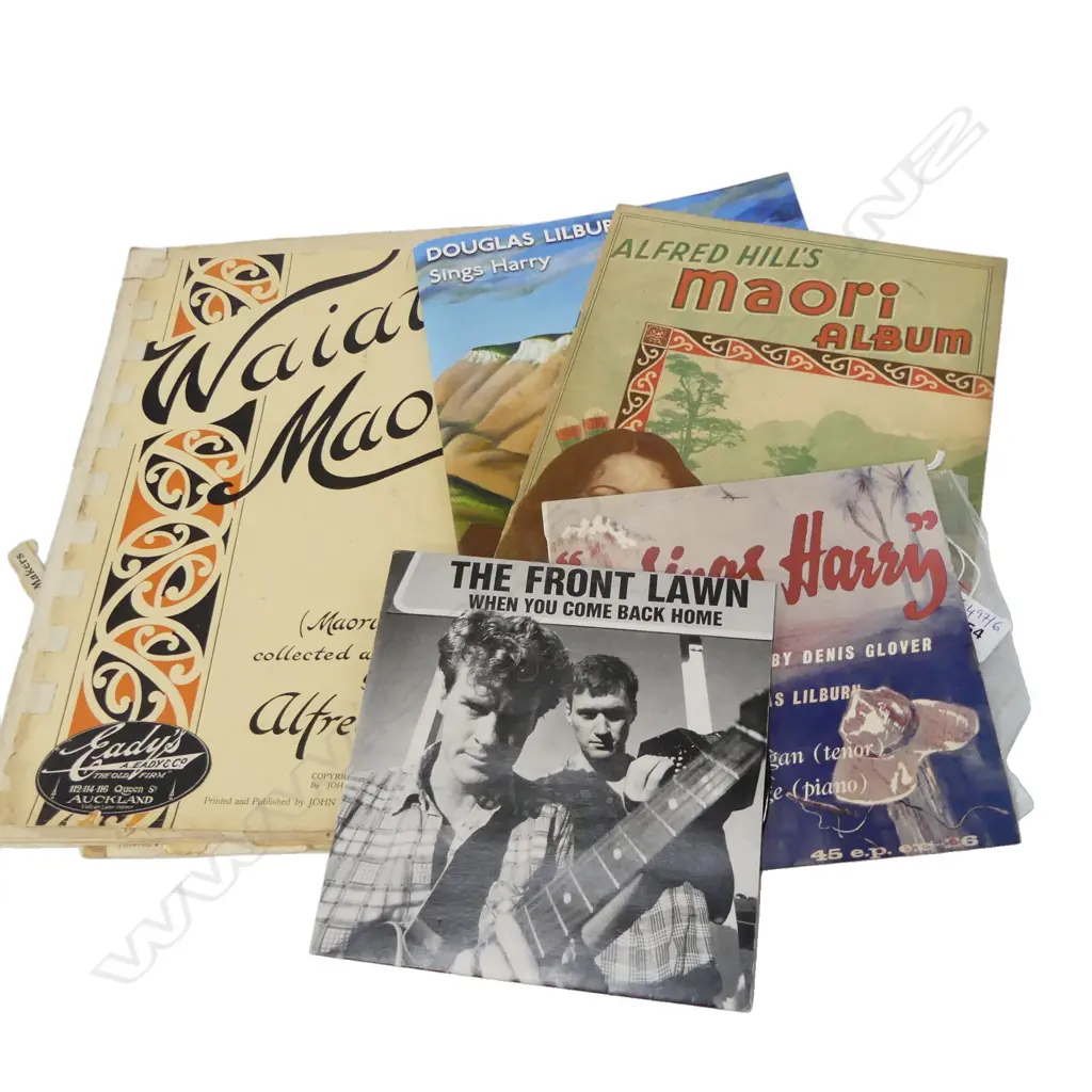 4 SONG BOOKS; 3 MAORI + DOUGLAS LILBURN SINGS HARRY, 2 45s Image 1++